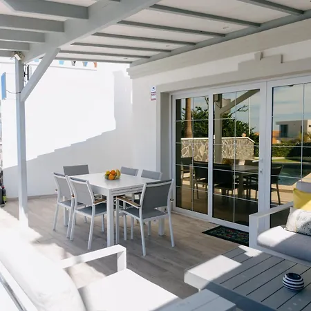 Βίλα Modern 2br Private Heated Pool, Bbq, Aircon In Costa Adeje By Aqua Vista Tenerife *