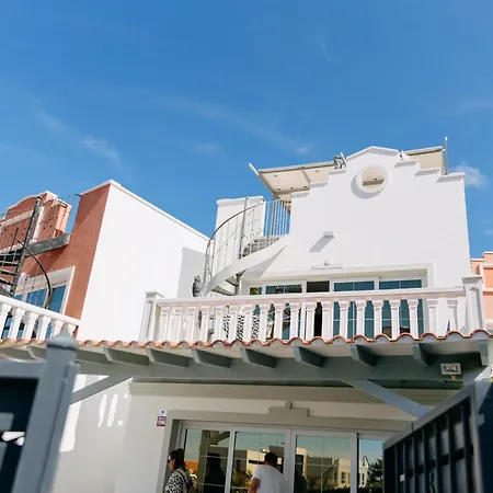 ヴィラ Modern 2br Private Heated Pool, Bbq, Aircon In Costa Adeje By Aqua Vista Tenerife カジャオ・サルバヘ