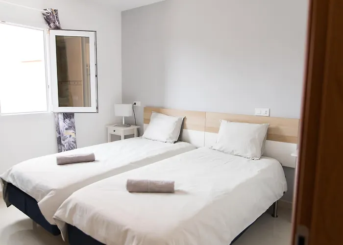 Tranquil 2br Private Heated Pool With Ocean Views & Cinema 别墅 *