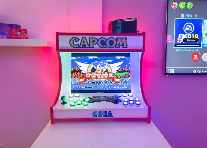 Tranquil 2br Private Heated Pool With Ocean Views & Cinema 别墅