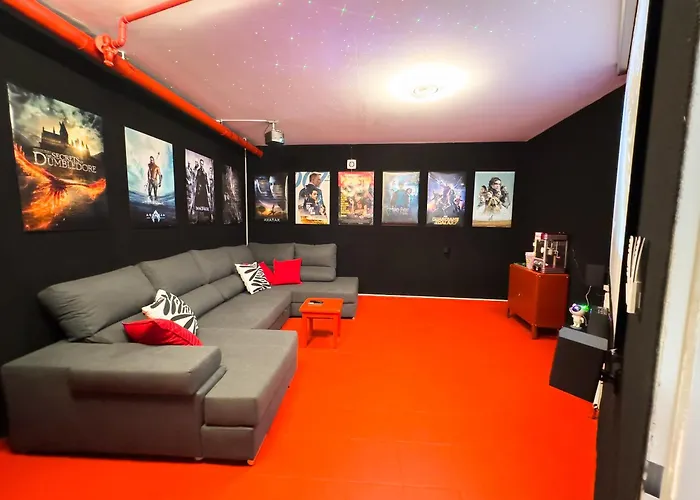 Tranquil 2br Private Heated Pool With Ocean Views & Cinema Villa