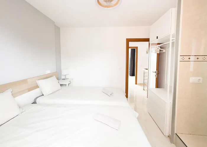 Tranquil 2br Private Heated Pool With Ocean Views & Cinema 别墅