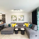 Tranquil 2Br Villa :Private Pool & Ocean Views