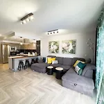 Tranquil 2Br Villa :Private Pool & Ocean Views * Callao Salvaje