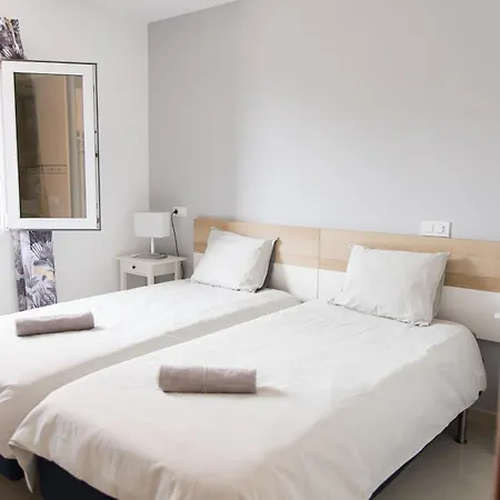 Modern 2br Private Heated Pool, Bbq, Aircon In Costa Adeje By Aqua Vista Tenerife Villa *