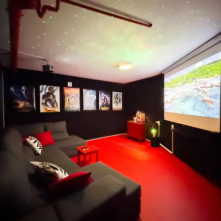 Tranquil 2br Private Heated Pool With Ocean Views & Cinema Willa *