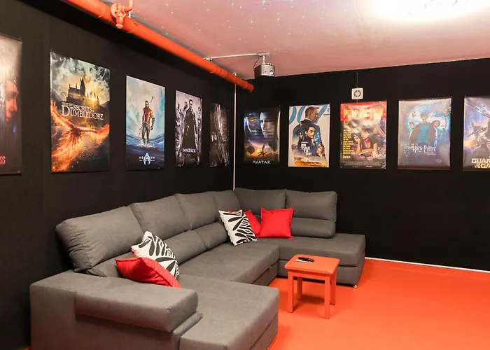 Tranquil 2br Private Heated Pool With Ocean Views & Cinema