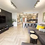 ヴィラ Tranquil 2br Private Heated Pool With Ocean Views & Cinema